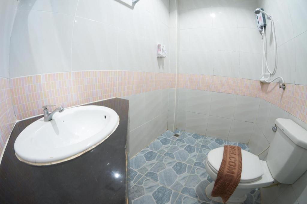 Wiangphumin Hotel Нан Екстериор снимка