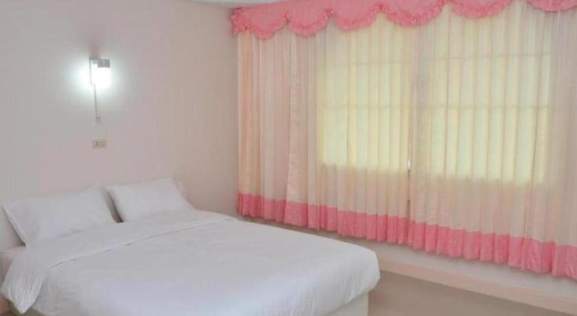 Wiangphumin Hotel Нан Екстериор снимка